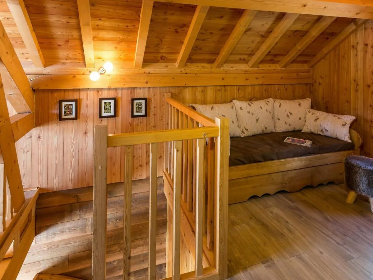 Chalet 6 Pers Avec Spa, Terrasse Plein Sud A Saint-Michel-De-Chaillol - Fr-1-393-22 0*,  Frankrijk