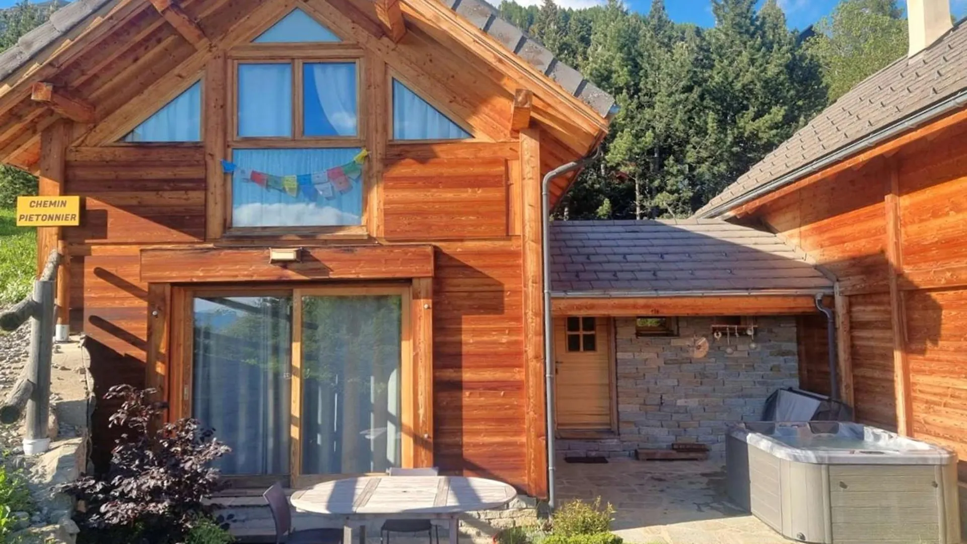 Chalet 6 Pers Avec Spa, Terrasse Plein Sud A Saint-Michel-De-Chaillol - Fr-1-393-22