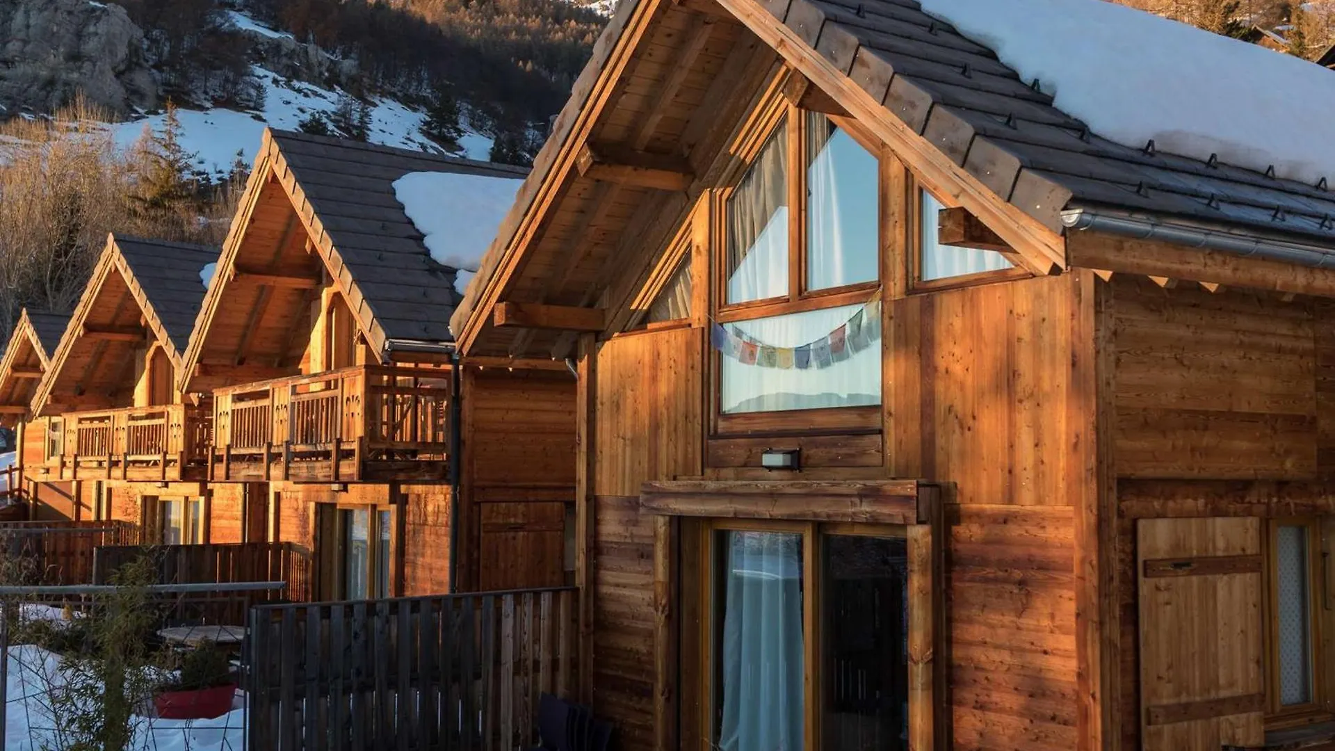 Chalet 6 Pers Avec Spa, Terrasse Plein Sud A Saint-Michel-De-Chaillol - Fr-1-393-22