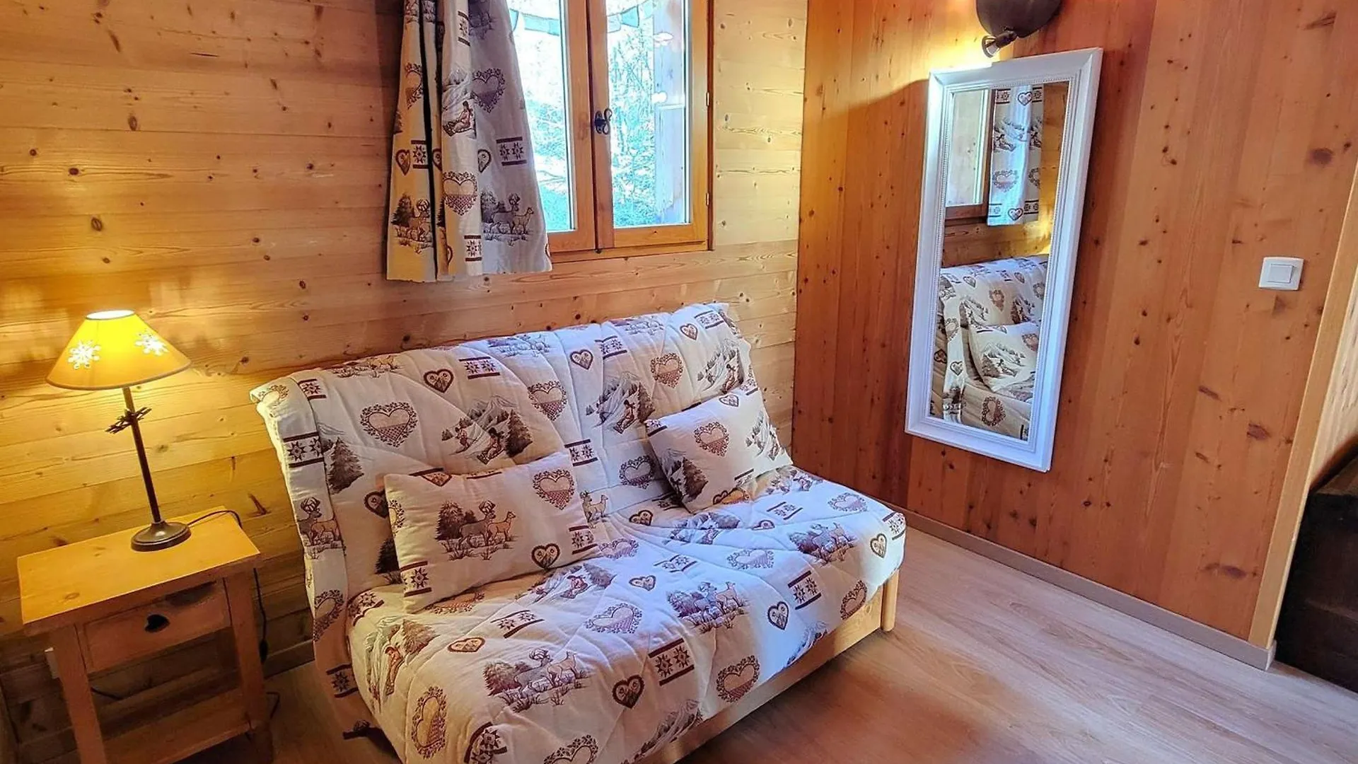 Chalet 6 Pers Avec Spa, Terrasse Plein Sud A Saint-Michel-De-Chaillol - Fr-1-393-22